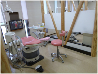 ゆう歯科クリニック　診察室2